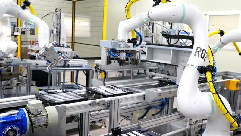 현대로보틱스 협동로봇X산업용로봇 전기차 PTC 히터 조립