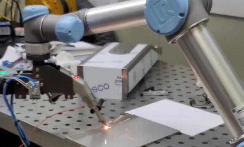 UR5를 활용한 Laser Welding Application