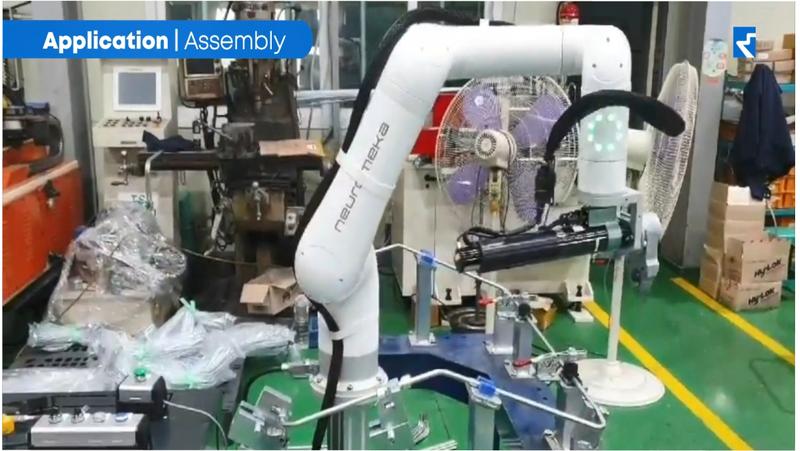 뉴로메카 Indy7을 활용한 클립체결공정