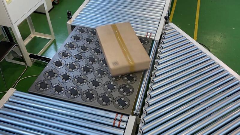 LG CNS 스마트물류 설비 (Hybrid Wheel Sorter)