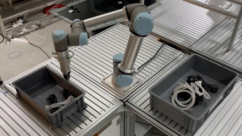 UR5e와 딥러닝 및 강화학습을 사용한 전원케이블 빈피킹