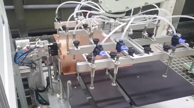KAWASAKI RS020N 로봇을 활용한 동도금 플레이트 이송 썸네일
