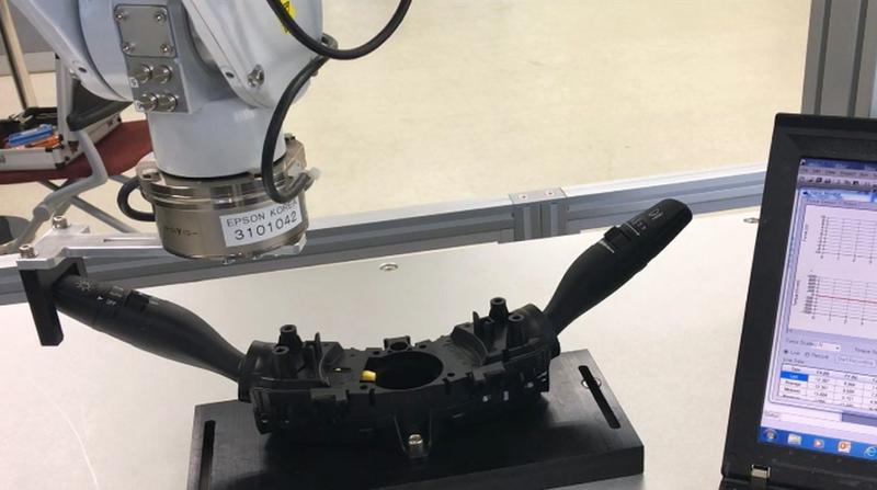 EPSON C4L와 힘센서를 활용한 자동차 레버 스위치 테스트