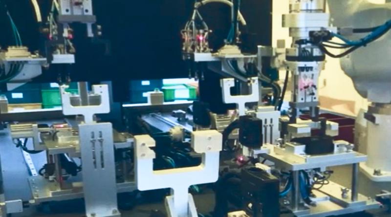 EPSON C4 2대를 활용한  자동차 부품 버튼 스위치 테스트