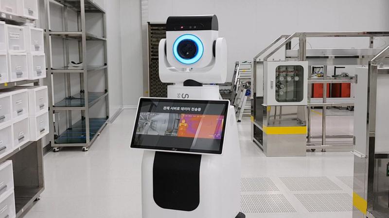 원익로보틱스 방역/보안/순찰 로봇, SeRo