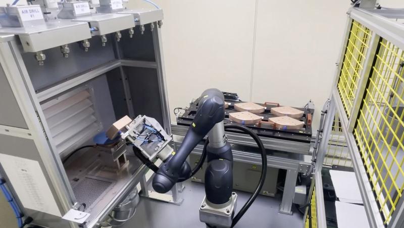 두산 M1509를 활용한 반도체 소재 폴리싱