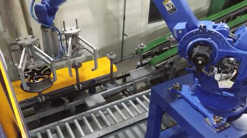 야스카와 GP250과 컨베이어 트래킹 활용한 자동차 휠 핸들링