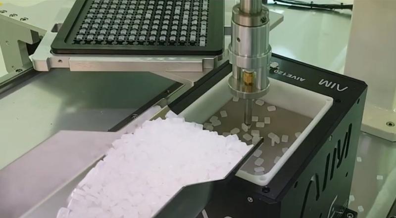 AIM AIVE 시스템과 Delta 스카라로봇을 활용한 실리콘 성형품 팔레타이징