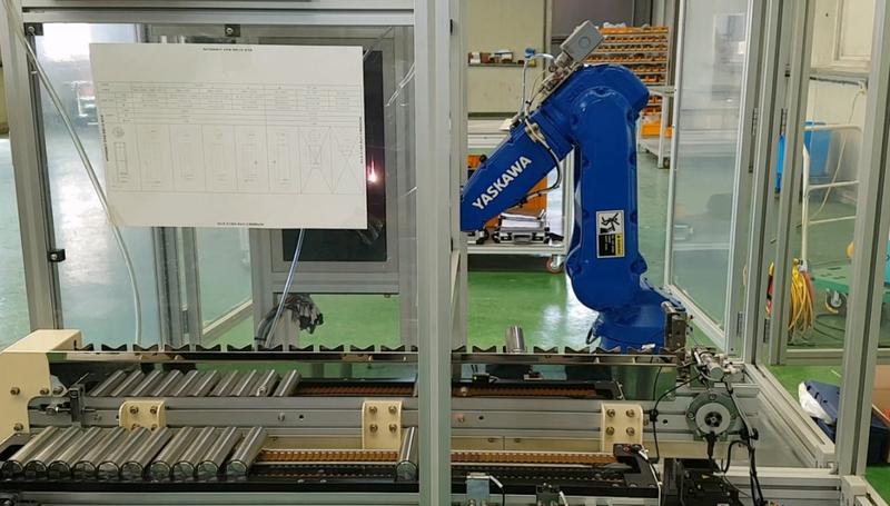 야스카와 로봇을 활용한 환봉 제품 레이저 용접